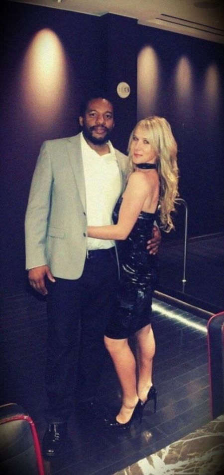 Herb Dean Lives a Healthy Married Life With His Wife.